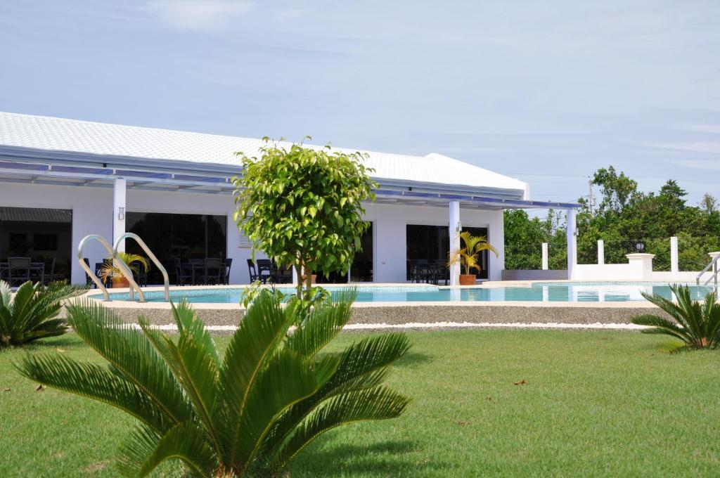 Olivia Resort Serviced Apartments And Bungalows Panglao Bagian luar foto