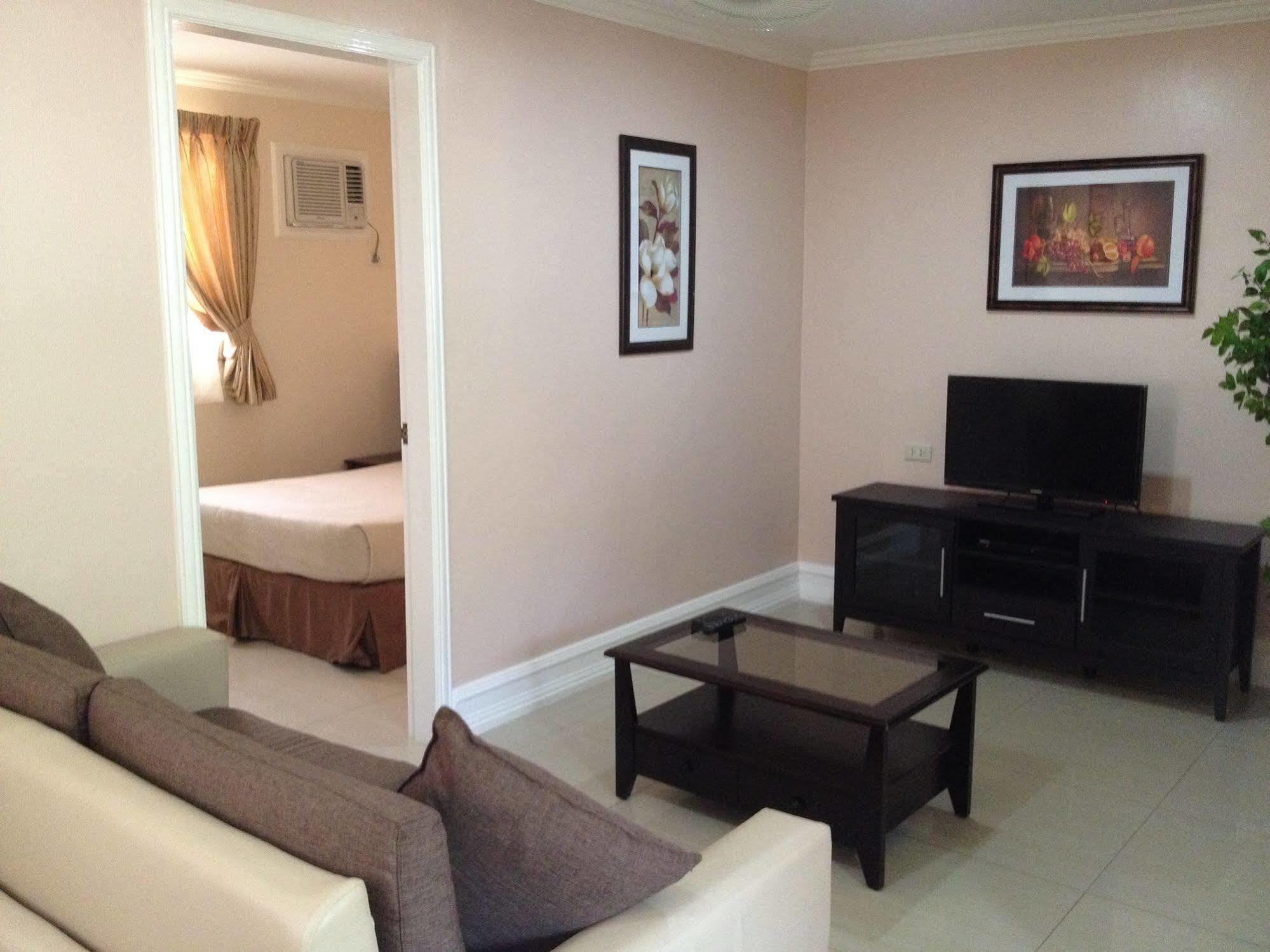 Olivia Resort Serviced Apartments And Bungalows Panglao Bagian luar foto