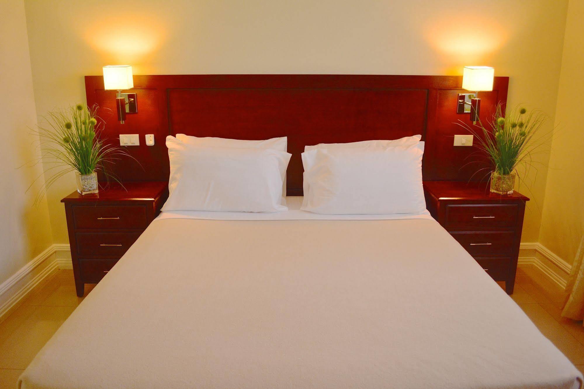 Olivia Resort Serviced Apartments And Bungalows Panglao Bagian luar foto